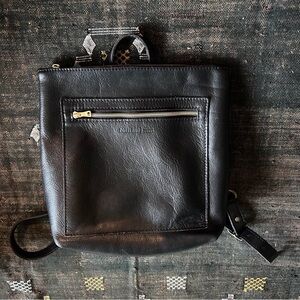 Pre-Loved Portland Leather Goods Tote Backpack in Classic